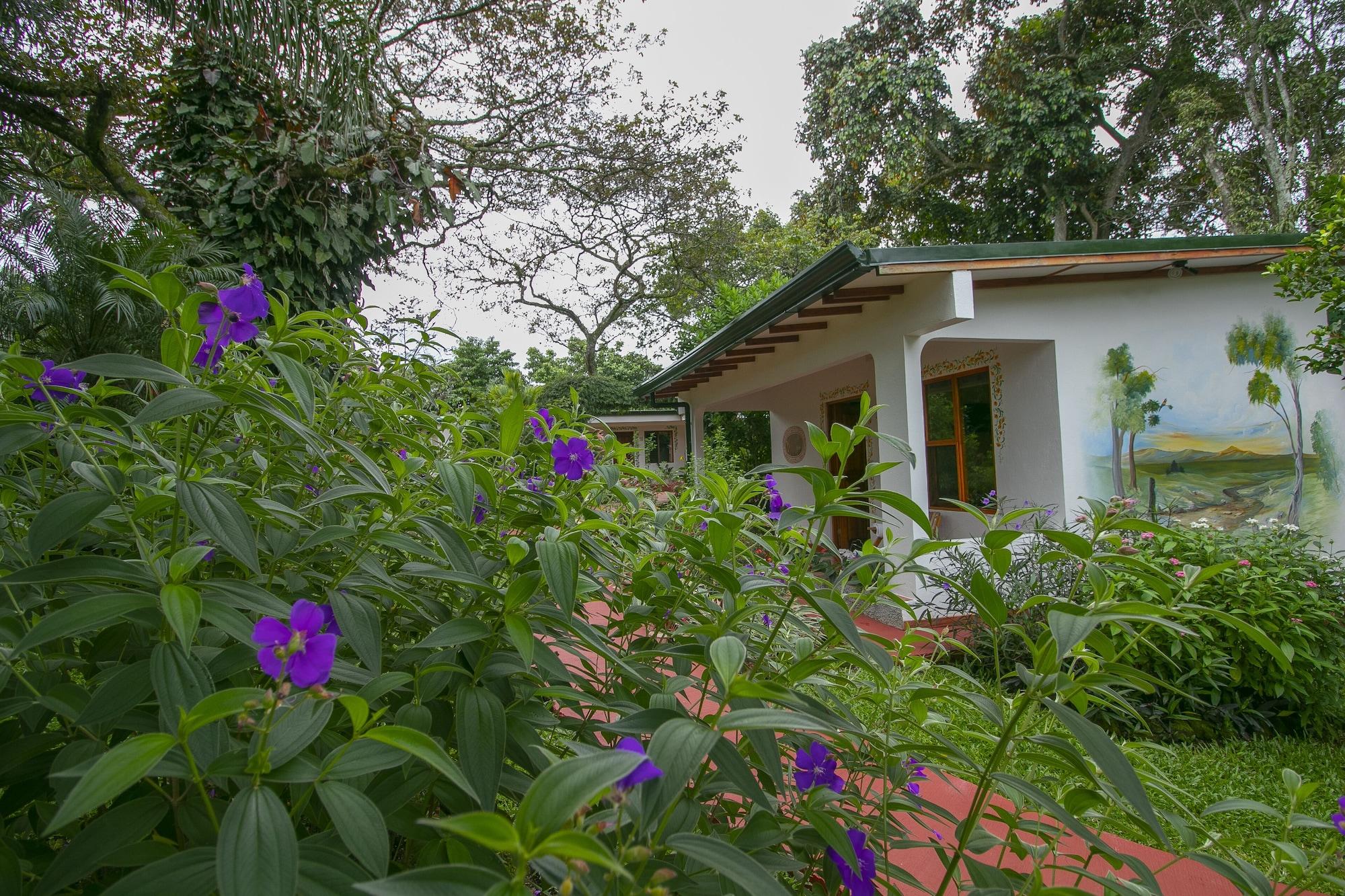 Hotel La Rosa De America Alajuela Exterior photo