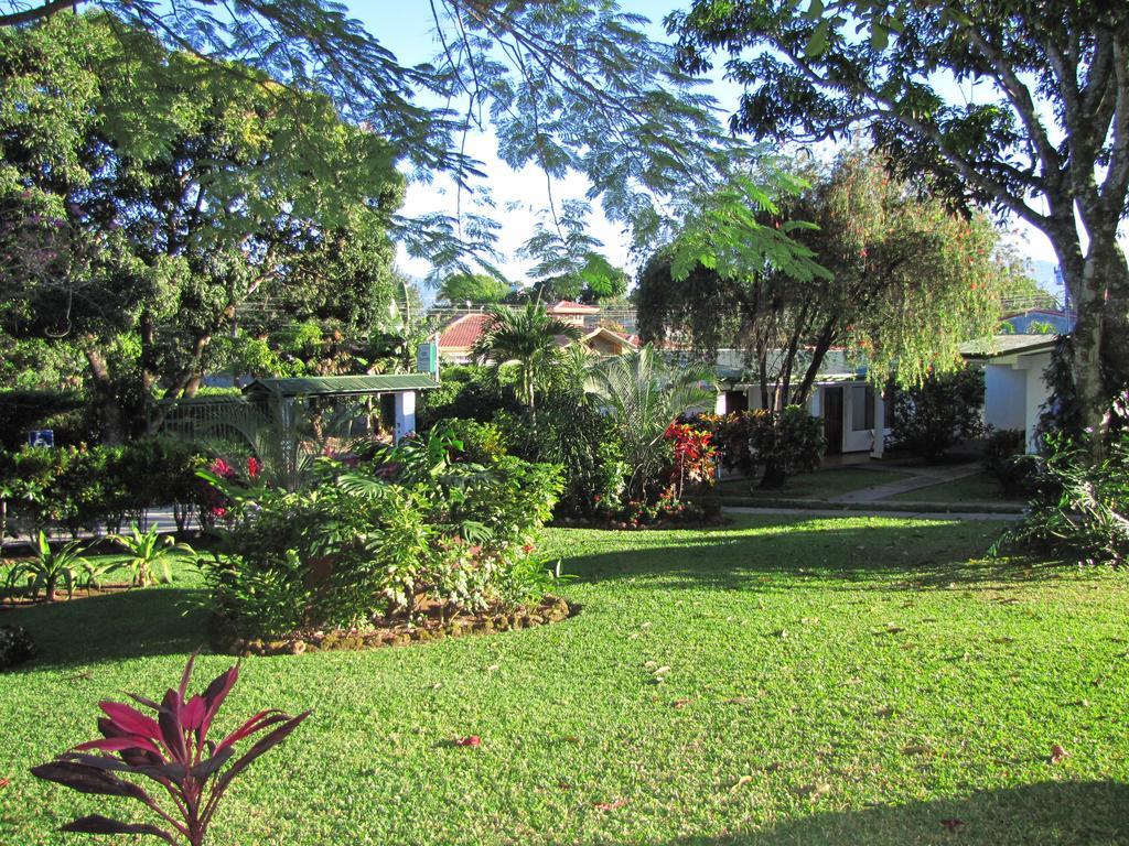 Hotel La Rosa De America Alajuela Exterior photo